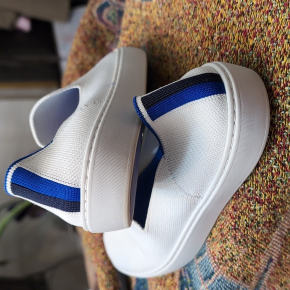 Rotyhy's White slip on sneaker - Picture 8 of 10